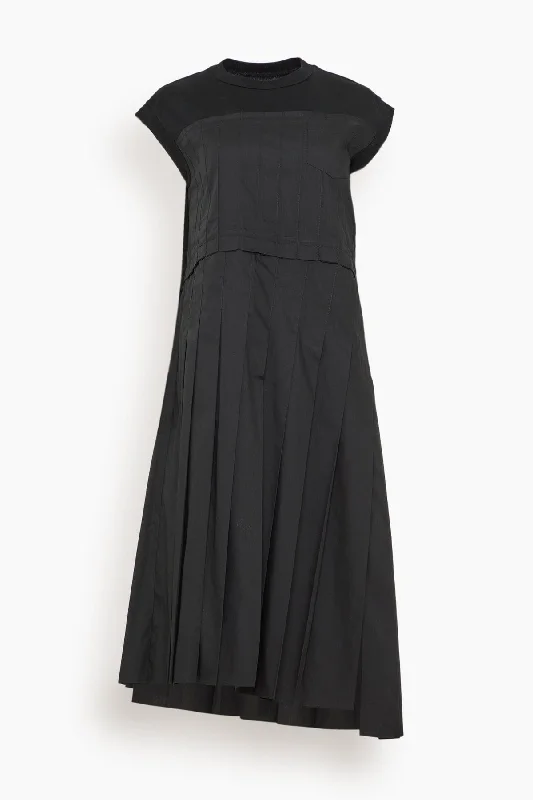 Cotton Poplin x Cotton Jersey Dress in Black